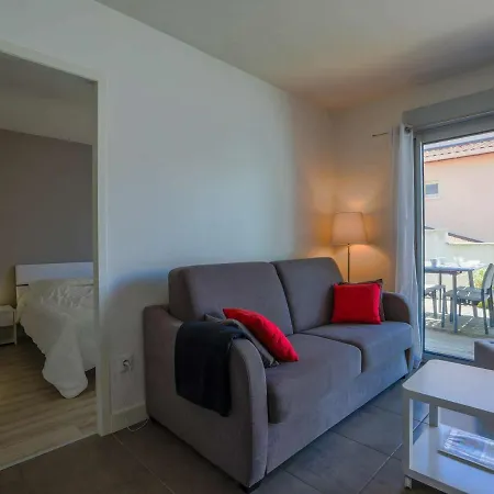 Anglet, 2 Pieces, 4 Personnes - Fr-1-3-419 *